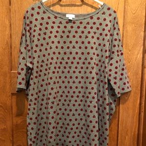 LARGE LULAROE DISNEY MINNIE MOUSE Irma Top